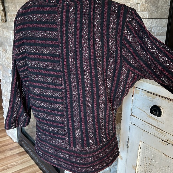 Anthropologie Akemi + Kin black maroon metallic mock neck 3/4 sleeve pullover - Picture 11 of 16